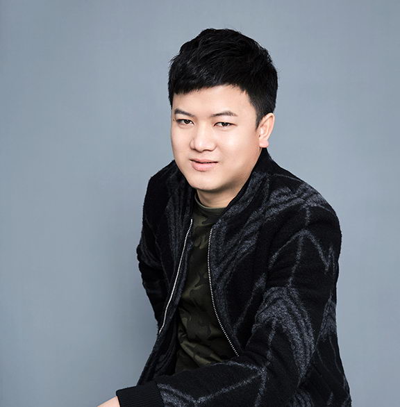 郑少秋